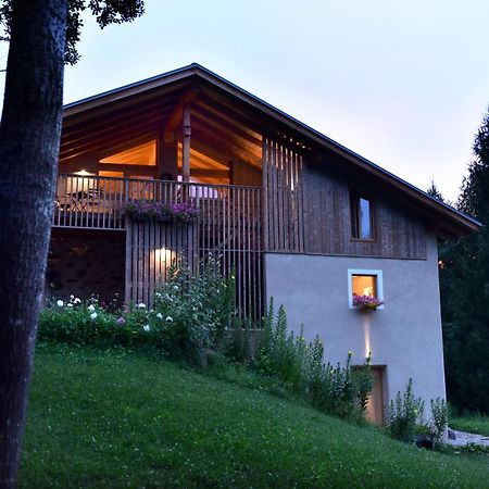 B&B Mas De Lagorae Tesero Eksteriør billede